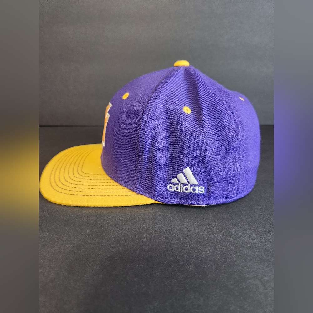 NEW Los Angeles Lakers Baseball Cap - Picture 2 of 10